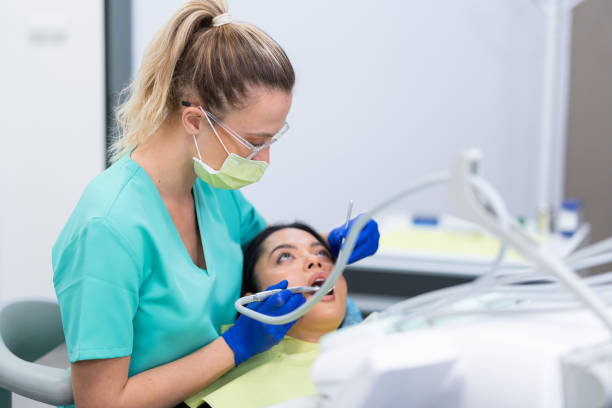 Best Emergency Gum Treatment in Clear Lake, IA